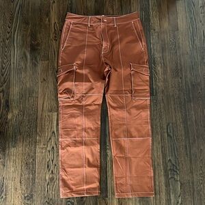 Lightly worn Students Cedric nylon pants size 34 in good condition